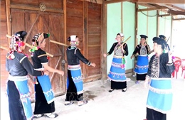 Nghệ nhân Hù Cố Xuân với việc gìn giữ, bảo tồn văn hóa truyền thống dân tộc Si La