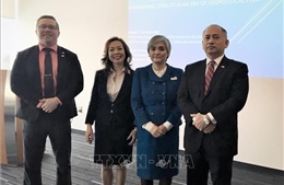 Hội thảo 'Duy trì hòa bình ở khu vực biên giới trên biển' tại Canada