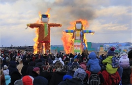Tưng bừng Lễ hội tiễn mùa đông ở Nga