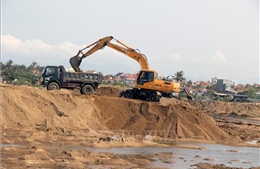 Phú Yên yêu cầu kiểm tra việc vận chuyển, sử dụng cát sau nạo vét