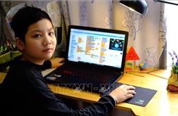 Cậu bé lớp 5 tự thiết kế game online &#39;đánh bay COVID&#39;