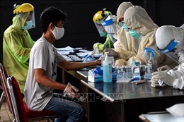 Số ca mắc COVID-19 tiếp tục tăng cao tại Indonesia và Philippines