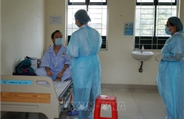 TP Hồ Chí Minh kéo dài thời gian cách ly, theo dõi bệnh nhân COVID-19 đã được công bố khỏi bệnh