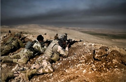 Quân đội Iraq tiến hành chiến dịch chung với lực lượng người Kurd chống IS  