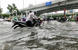 Nan giải chống ngập tại TP Hồ Chí Minh - Bài 3: &#39;Loay hoay&#39; chống ngập