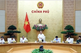 Thủ tướng Chính phủ Nguyễn Xuân Phúc chủ trì phiên họp Chính phủ về công tác xây dựng thể chế