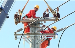 Điện lực miền Bắc chống quá tải lưới điện