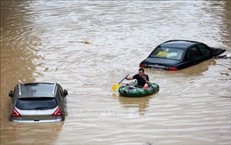 Trung Quốc nâng mức cảnh báo lũ lụt 
