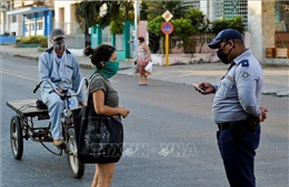 Cuba tái thắt chặt các biện pháp phòng dịch COVID-19 ở La Habana