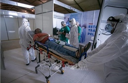  Brazil thêm trên 900 ca tử vong do COVID-19, nâng tổng số lên 100.477 ca 