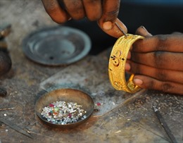 Nhập khẩu vàng của Ấn Độ giảm hơn 80%