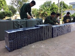 Tây Ninh bắt giữ vụ vận chuyển 7.500 bao thuốc lá ngoại nhập lậu