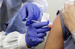 EU đặt mục tiêu tiêm vaccine ngừa COVID-19 cho ít nhất 40% dân số