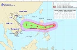 Ngày 2/11, bão Goni đi vào Biển Đông với sức gió mạnh nhất vùng gần tâm bão mạnh cấp 10