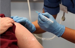 Pfizer và BioNTech đề xuất tiêm vaccine cho các tình nguyên viên đã tiêm giả dược