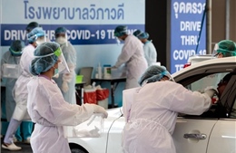 Thái Lan phát hiện trên 500 ca mắc COVID-19 trong một thị trấn đánh cá