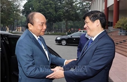 Thủ tướng Nguyễn Xuân Phúc dự Hội nghị Y tế toàn quốc