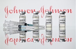 Nhiều nước muốn EC cấp phép thêm vaccine để chống COVID-19