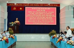 Chủ tịch nước Nguyễn Xuân Phúc làm việc với các huyện Củ Chi và Hóc Môn