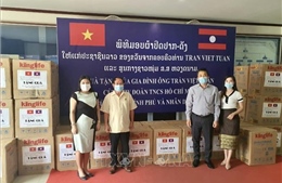 Cộng đồng người Việt tiếp tục chung tay cùng Chính phủ Lào chống dịch
