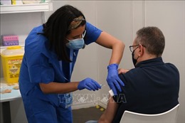 Tây Ban Nha tiêm mũi tăng cường cho người đã tiêm vaccine của J&J 