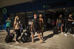 Hy Lạp thắt chặt quy định phòng dịch đối với du khách đến từ Nga