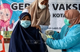 Mỹ cam kết hỗ trợ Indonesia 3 triệu liều vaccine phòng COVID-19