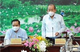 Phó Thủ tướng Trương Hòa Bình: Long An cơ bản kiểm soát dịch COVID-19 nhưng không được mất cảnh giác