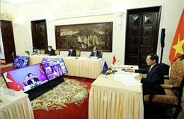 Ưu tiên kiểm soát hiệu quả dịch COVID-19, khắc phục tác động, phục hồi bền vững