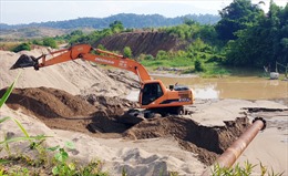Lào Cai: Nhiều sai phạm tại các dự án khai thác cát trên sông Hồng