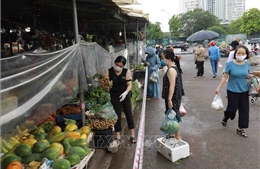 Các chợ dân sinh tại Hà Nội đảm bảo cung cấp nhu yếu phẩm 