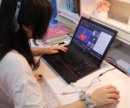 Dừng chính sách cho học sinh, sinh viên hoàn cảnh khó khăn vay vốn mua máy tính học trực tuyến