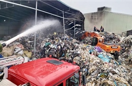 Quảng Ninh: Dập tắt vụ cháy kho vật liệu tại cụm công nghiệp Hà Khánh