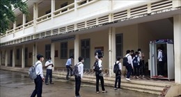 Campuchia mở cửa trở lại các trường học