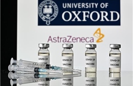AstraZeneca/Oxford tham gia cuộc đua sản xuất vaccine chống biến thể Omicron