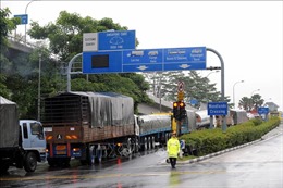 Singapore, Malaysia mở lại biên giới trên bộ cho những người đã tiêm phòng COVID-19