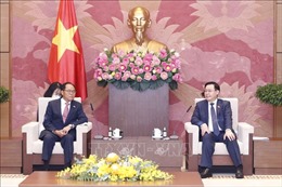 Chủ tịch Quốc hội Vương Đình Huệ tiếp Đại sứ Hàn Quốc tại Việt Nam