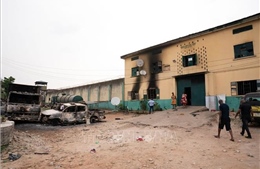 Lại tấn công nhà tù tại Nigeria, hàng trăm tù nhân tẩu thoát