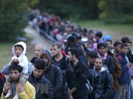 Tòa án Hiến pháp Hungary ra phán quyết về tranh chấp giữa nước này với EU về người di cư