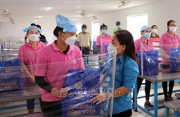 Kiên Giang: Hỗ trợ 25.000 &#39;Túi an sinh Công đoàn&#39; cho đoàn viên, người lao động khó khăn