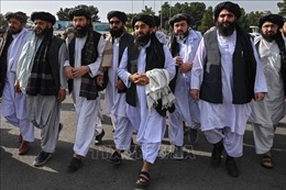 Taliban lần đầu tiếp xúc với liên minh đối lập