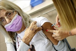 Israel: Người cao tuổi chưa tiêm vaccine có nguy cơ cao tử vong do COVID-19