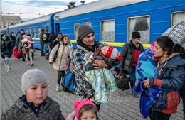 Mỹ dự định tiếp nhận khoảng 100.000 người Ukraine sơ tán