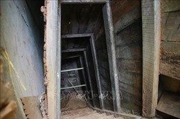 Nhiều cửa hầm ở Địa đạo Vịnh Mốc bị xuống cấp và hư hại nghiêm trọng