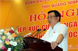 Đồng chí Nguyễn Xuân Thắng tiếp xúc cử tri ngành Than