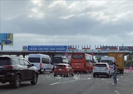 Cao tốc TP Hồ Chí Minh – Long Thành – Dầu Giây ùn tắc trong ngày chính thức thu phí không dừng