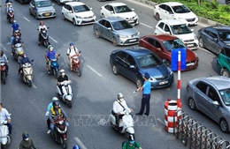 Hà Nội phân làn đường Nguyễn Trãi: Xe buýt &#39;dễ thở&#39;, xe máy còn lộn xộn