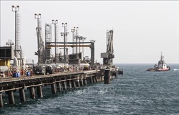 Giá dầu mỏ thế giới giảm trước khả năng Iran có thể tăng lượng xuất khẩu