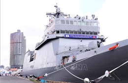 Nhóm tàu huấn luyện tuần tra trên biển của Hải quân Hàn Quốc thăm TP Hồ Chí Minh
