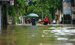 Hỗ trợ khẩn cấp người dân bị thiệt hại do mưa lũ tại Nghệ An và Hà Tĩnh